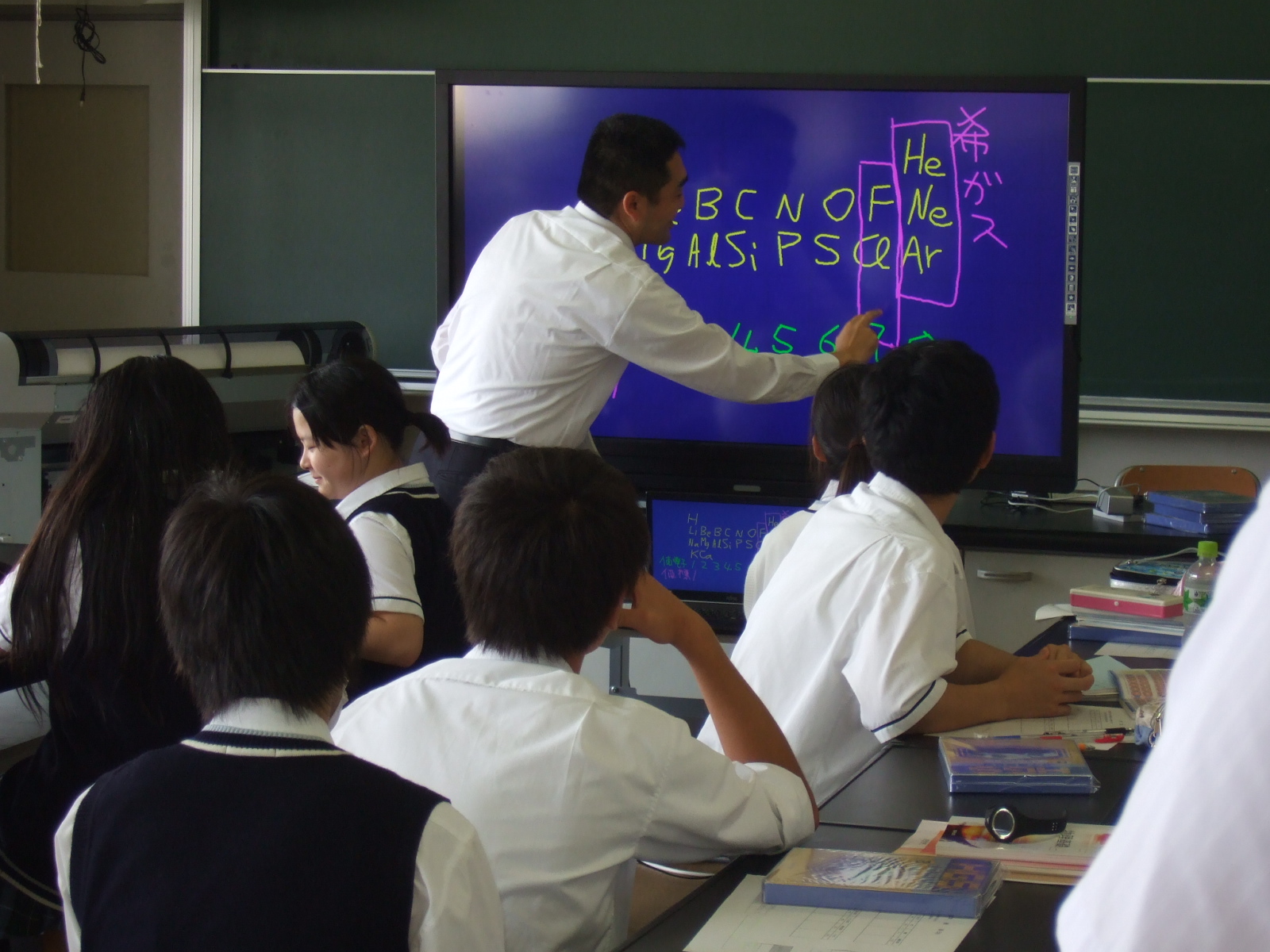 学校教育審議会委員による学校訪問の画像2