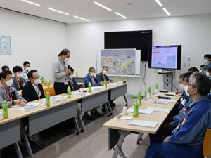 Visits to Fukushima Prefectural Centre for Environmental Creation1