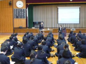 大沼高校の出前講座の様子２