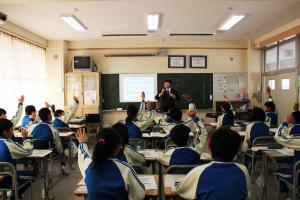 柴宮小学校授業風景