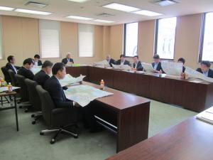 愛媛県議会を調査する議会運営委員会