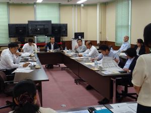 大阪府議会を調査する広報委員会