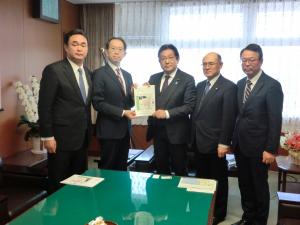 国交副大臣