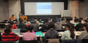 令和元年度先端技術体験の写真6