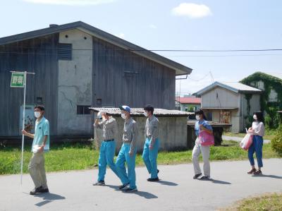 学生による誘導