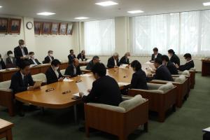 議会運営委員会の写真