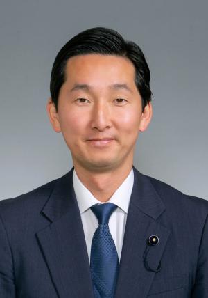 真山祐一議員の写真