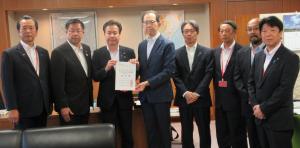 常磐自動車道・東北中央自動車道・東北横断自動車道いわき新潟線建設促進期成同盟会合同大会及び要望活動写真2