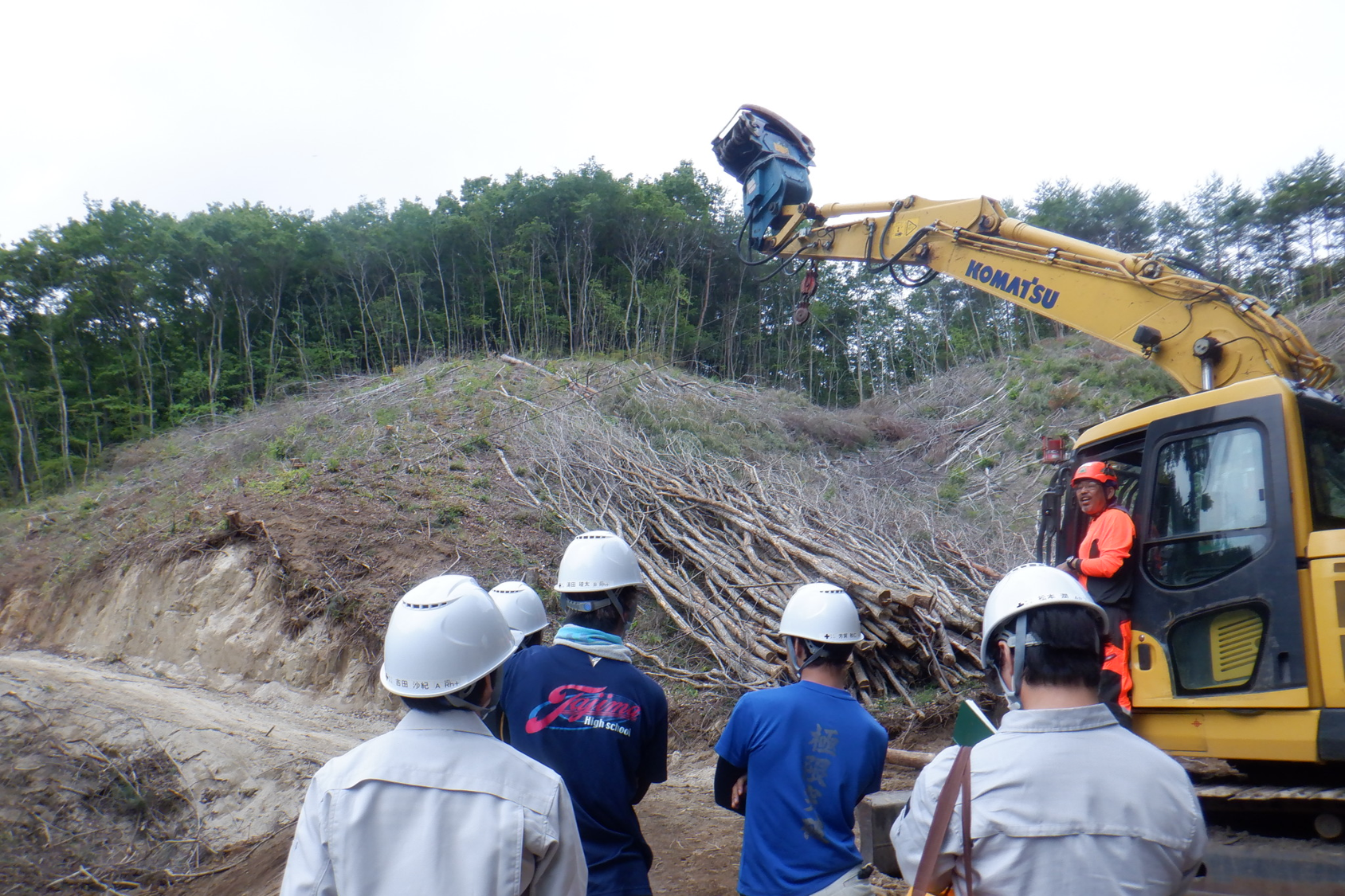 高性能林業機械