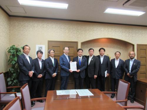 財務省
