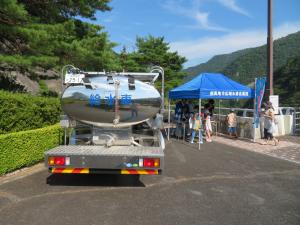 給水車①