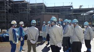 瓦礫類