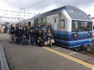 お座トロ展望列車記念写真