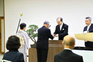 叙勲伝達