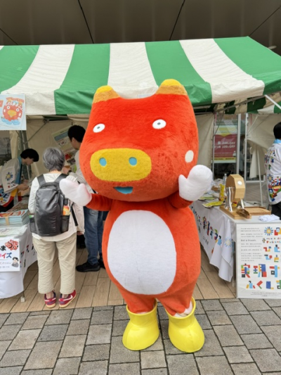 べコ太郎グリーティングの様子