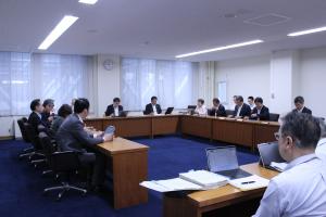 県民の安全・安心対策特別委員会の様子