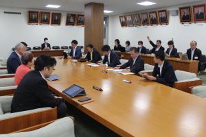 広報委員会の様子