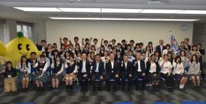 キビタンも一緒に集合写真