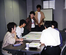 全国高等専門学校デザインコンペティションで表彰を受けた福島高等専門学校環境建設デザイン科の生徒