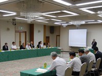 会議風景1（平成26年9月10日）