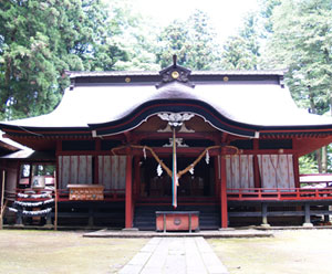 八槻都々古別神社