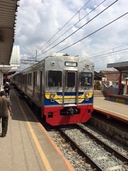 普通の電車