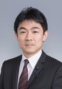 椎根健雄議員