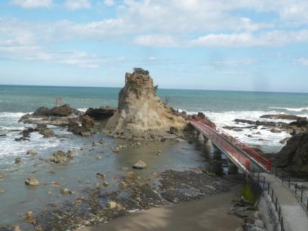 磐城海岸波立薬師