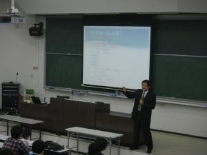 福島大学での出前講座の様子２