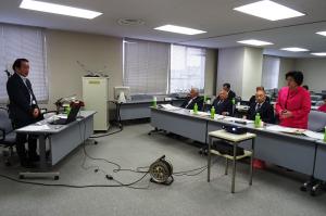 和光市議会を調査する人口問題対策特別委員会