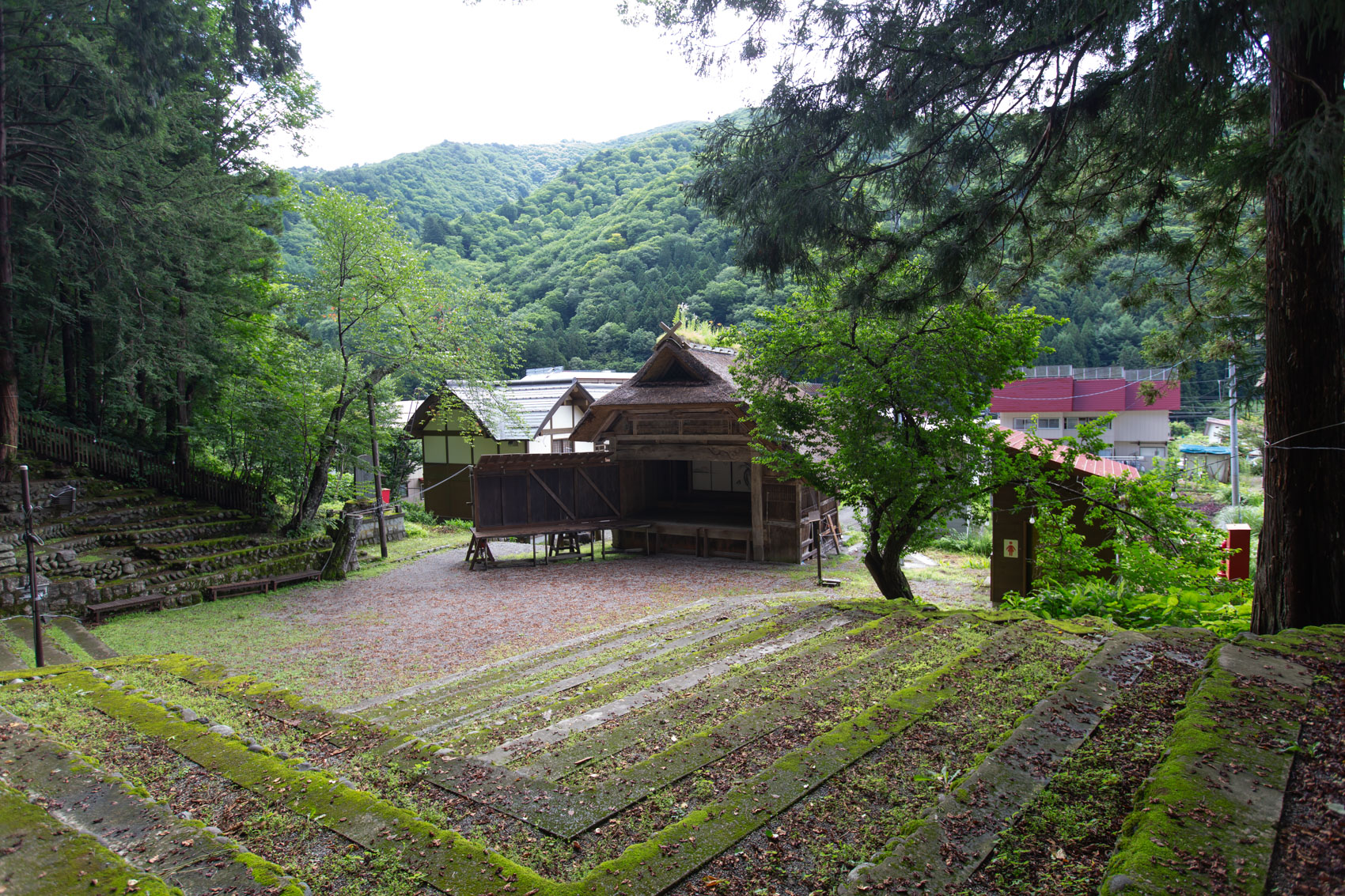 檜枝岐の舞台